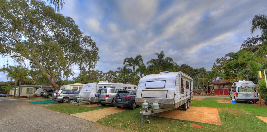Central Caravan Park Perth Exterior photo