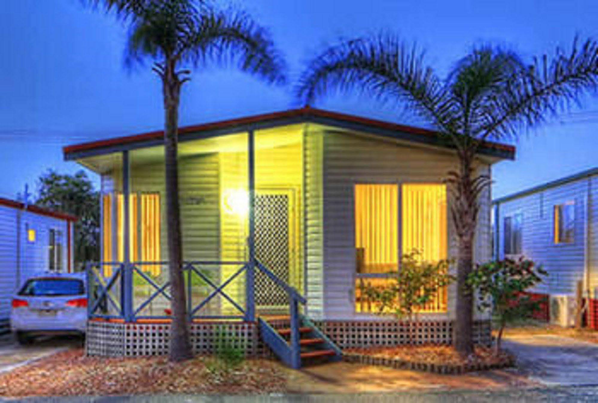 Central Caravan Park Perth Exterior photo