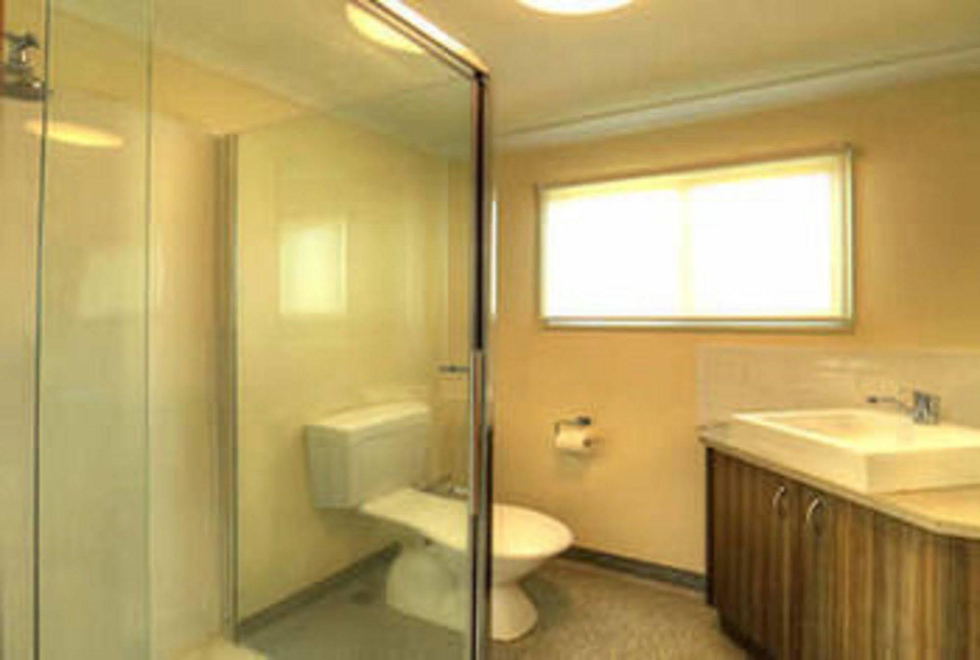 Central Caravan Park Perth Exterior photo